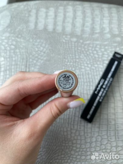 Гель для бровей Mac Waterproof Brow Set blonde