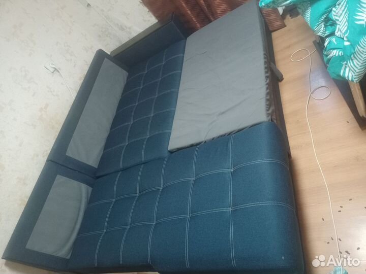 Угловой диван