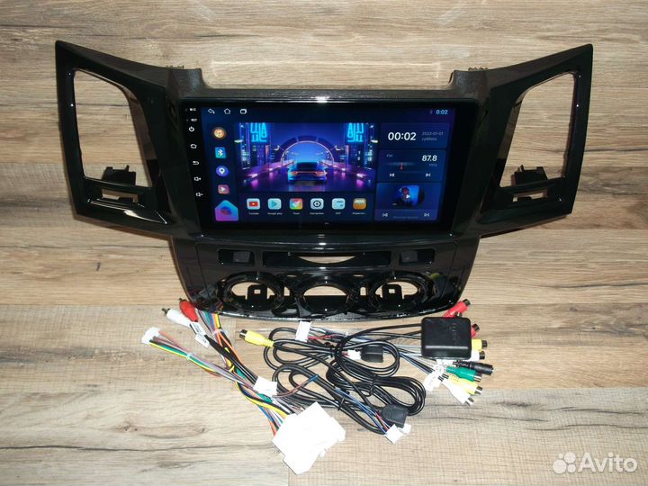 Магнитола Toyota Fortuner Android GPS WiFi
