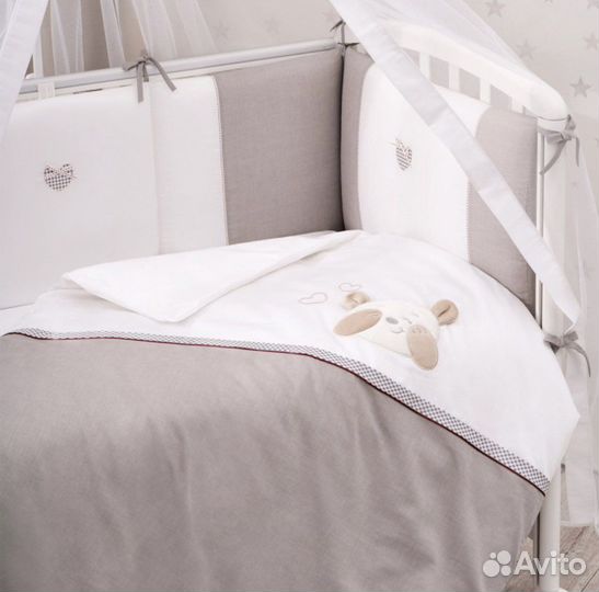 Комплект в детскую кроватку