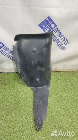Подкрылок задний левый Renault Megane 2 седан 1.6