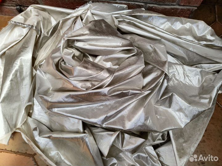Тафта серебряная натуральный шелк