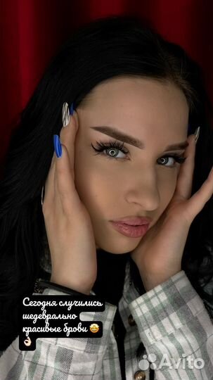 Модель на перманентный макияж бровей