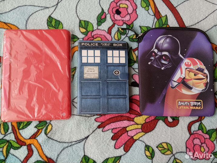 Чехлы для планшетов