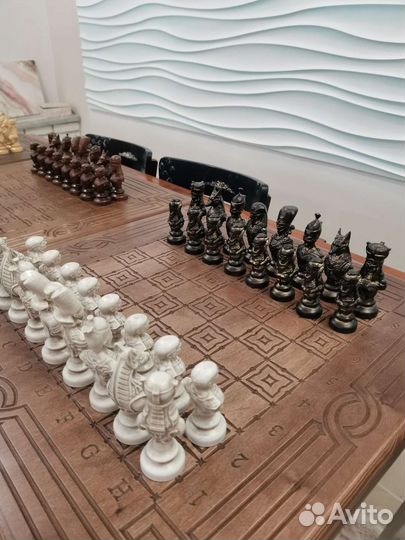 Шахматы и нарды из дерева