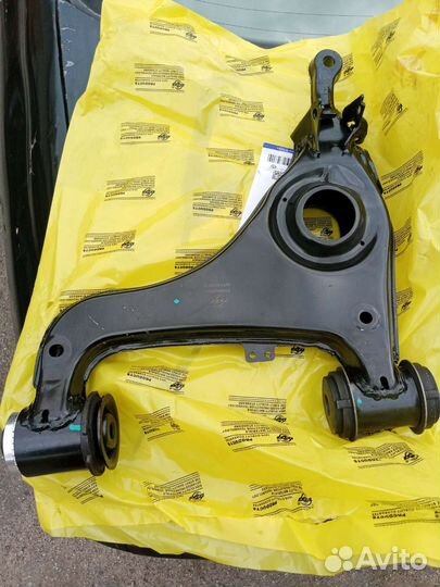 Рычаг передний мерседес 210