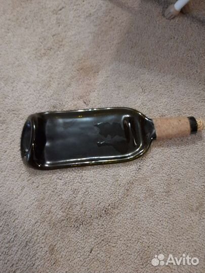 Тарелка бутылка плоская сервировочная