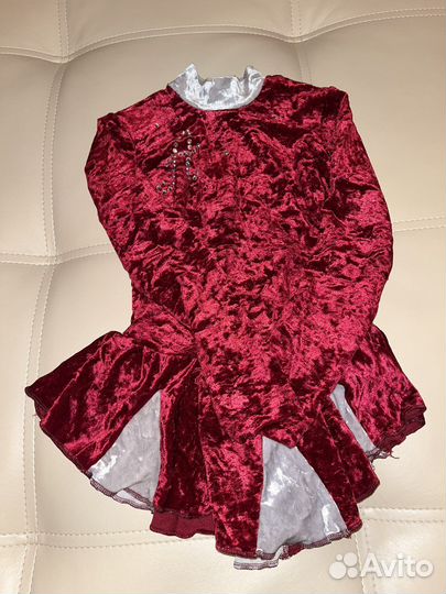 Костюм для фигурного катания