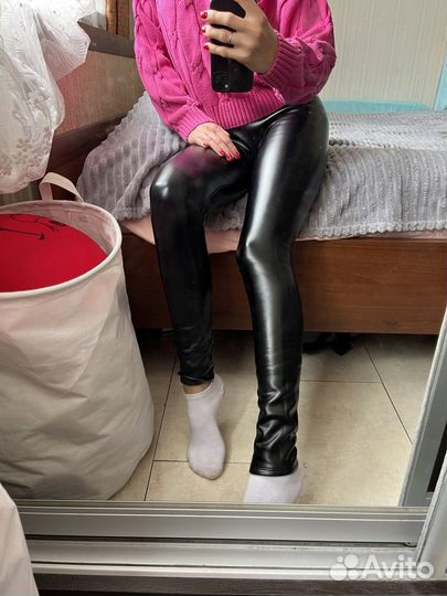 Джинсы разные