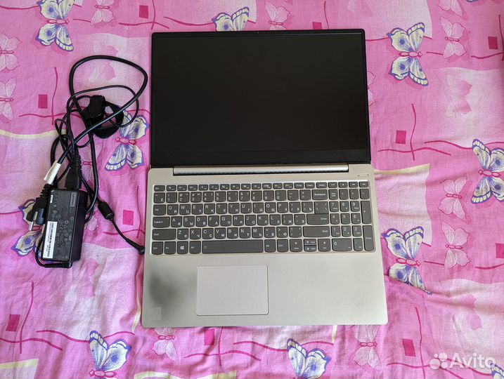 Lenovo i5 8250 IPS Full HD 2 гб Видеокарта+SSD