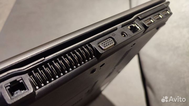 Ноутбук HP Compaq 17