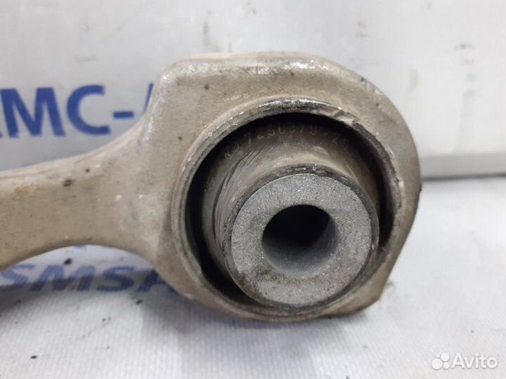 Рычаг нижний передний правый Mercedes-Benz C-Class