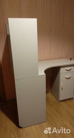 Стол угловой