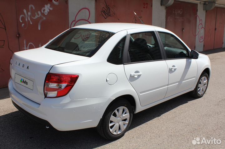 LADA Granta, 2023