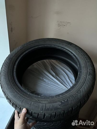 Gislaved NordFrost 100 215/55 R17