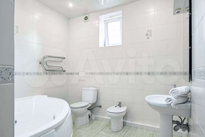 Комната 22 м² в 2-к., 2/4 эт.