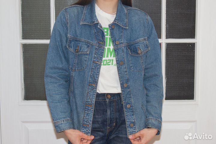 Джинсовая куртка