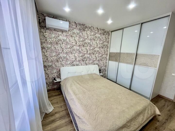 3-к. квартира, 90,1 м², 8/9 эт.