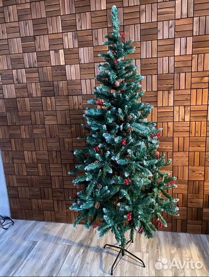 Елка искусственная с шишками