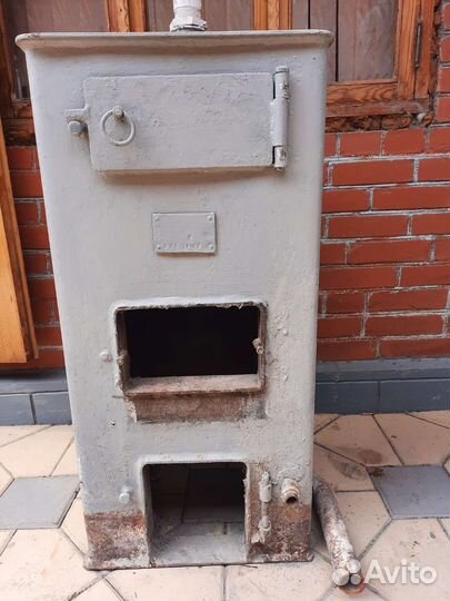 Котел отопительный 90-х годов Огонек