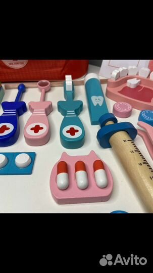 Набор доктора с сумкой Новый в коробке 22 предмета