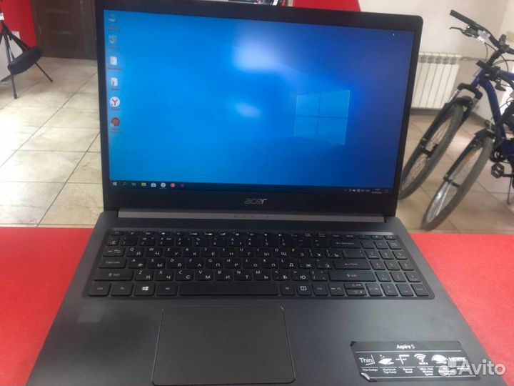 Ноутбук Acer i5-1035g1/4/512/uhd