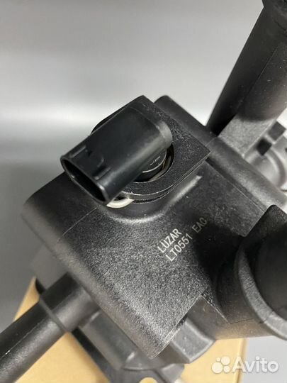 Термостат Luzar