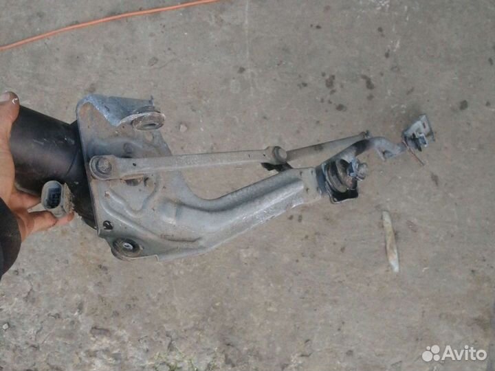 Трапеция стеклоочистителя рено меган 1