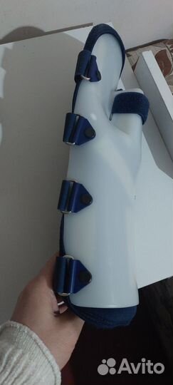 Ортез на правую руку