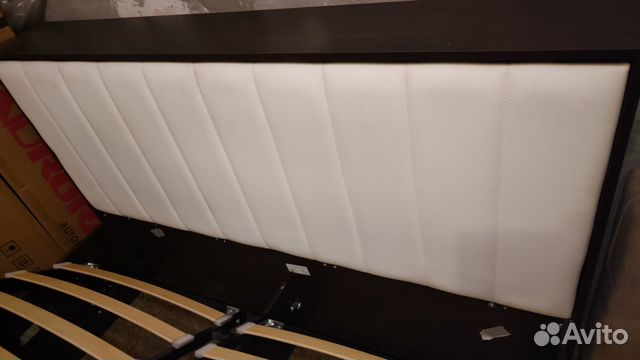 Каркас кровати без матраса с изголовьем из экокожи купить в Санкт ...