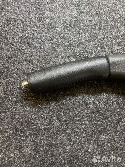 Рычаг стояночного тормоза Mitsubishi Lancer 9 4G18