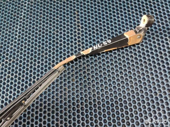 Поводок стеклоочистителя toyota corolla 2 NL 50