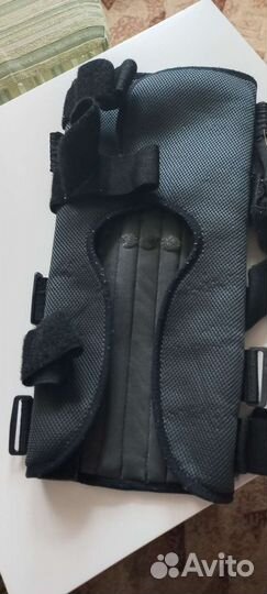 Тутор (ортез) на коленный сустав