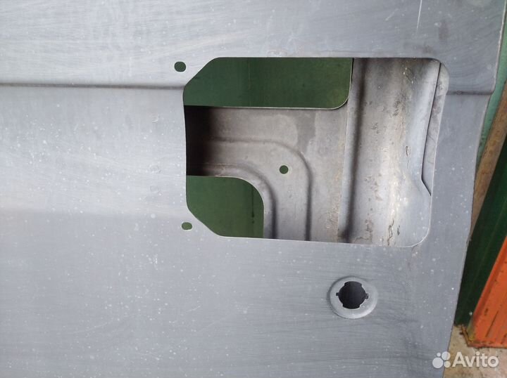 Дверь сдвижная Iveco Daily 1999-2013