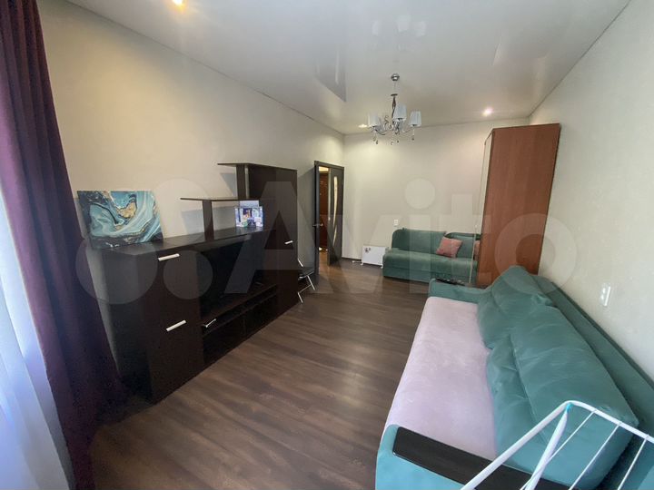 2-к. квартира, 52 м², 3/5 эт.