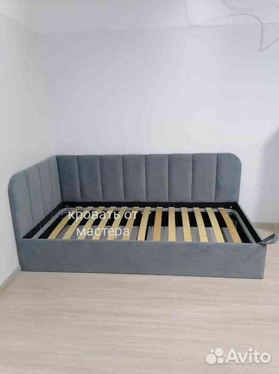 Детская кровать диван с мягкими бортиками