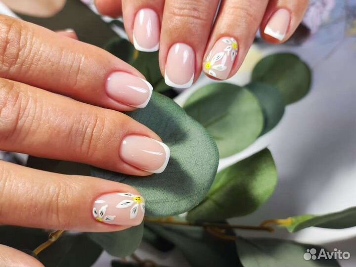 Мастер маникюра