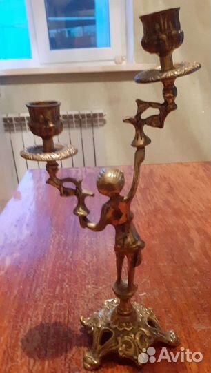 Бронзовый подсвечник