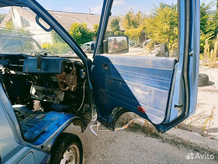 Nissan vanette разбор на запчасти