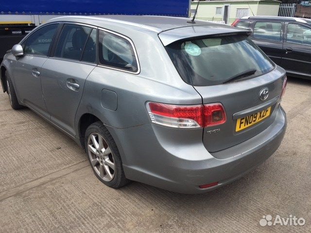 Разбор на запчасти Toyota Avensis 3