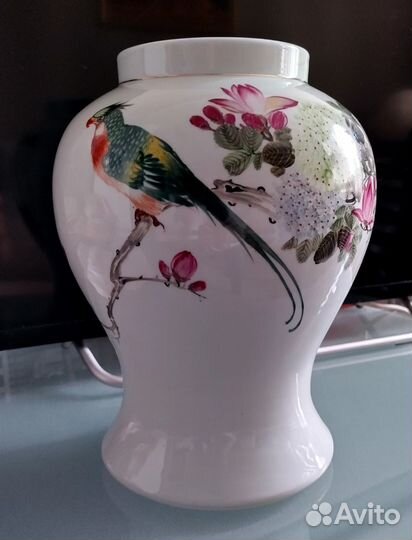 Ваза,фарфор, Китай, ручная роспись, винтаж, клеймо