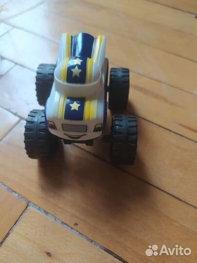 Деревянные машинки IKEA