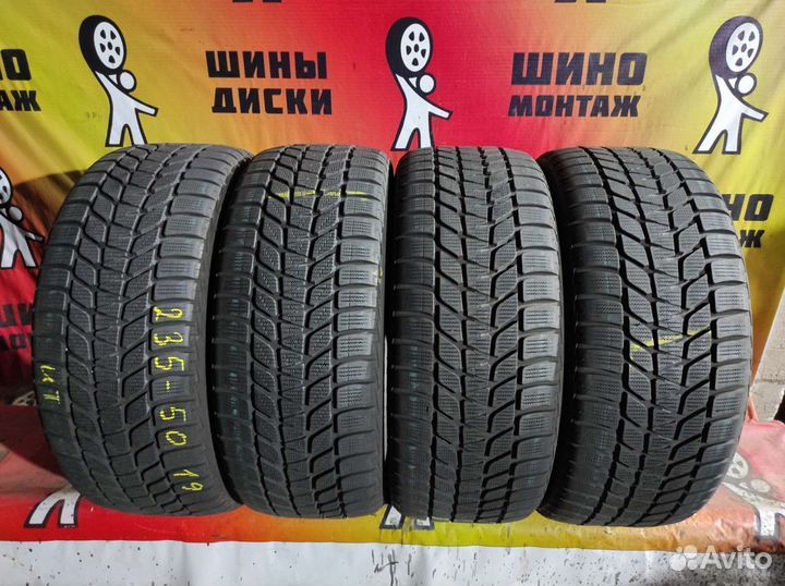 Bridgestone Blizzak LM-25 4x4 235/50 R19 97H