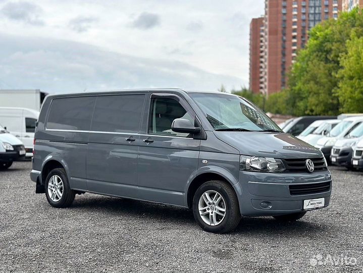 Volkswagen Transporter цельнометаллический, 2010