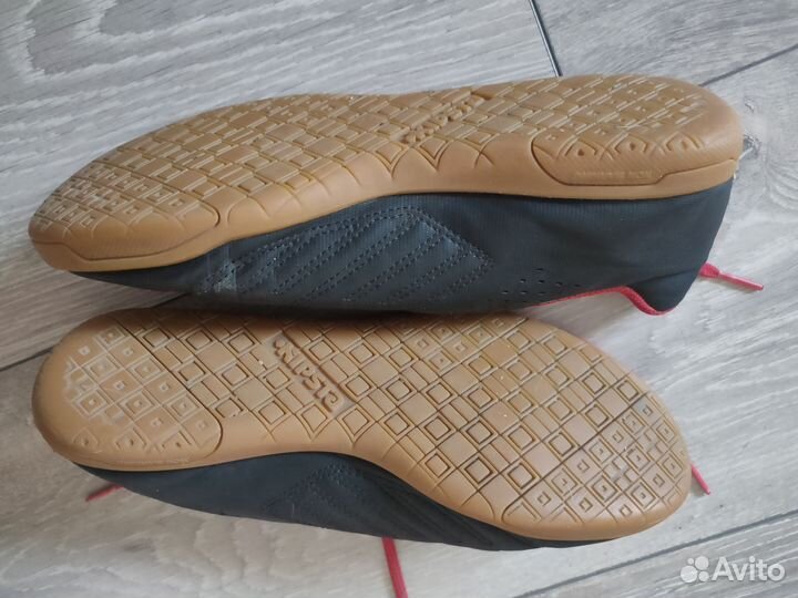 Футзалки Kipsta р.38