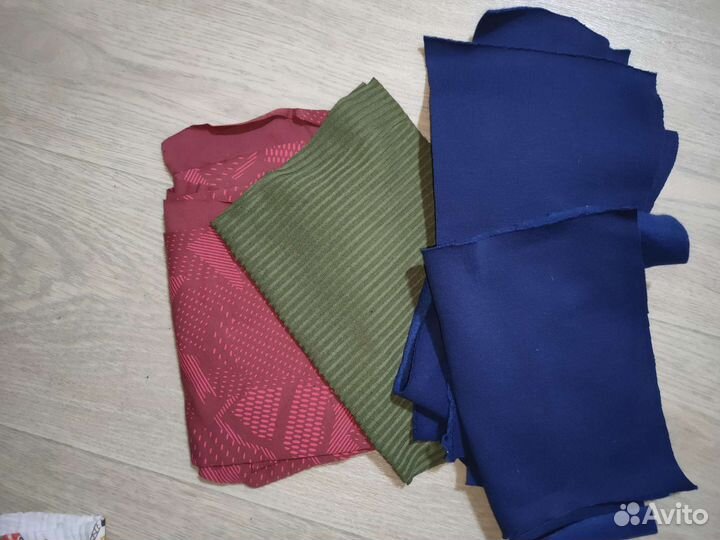 Лоскутки ткани для рукоделия