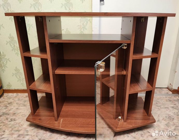 Тумба под телевизор