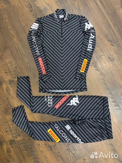 Гоночные комбинезоны