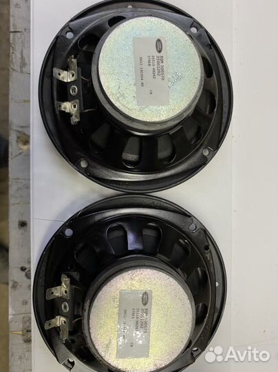 Автоакустика динамики Land Rover Defender