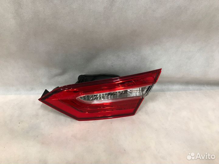 Toyota camry IX 18-седан задний фонарь правый В дверь США